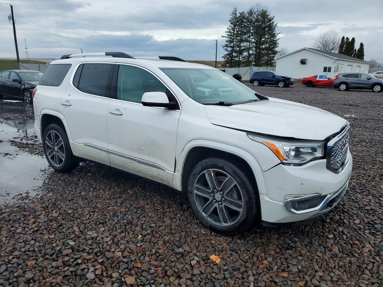 2017 GMC Acadia Denali