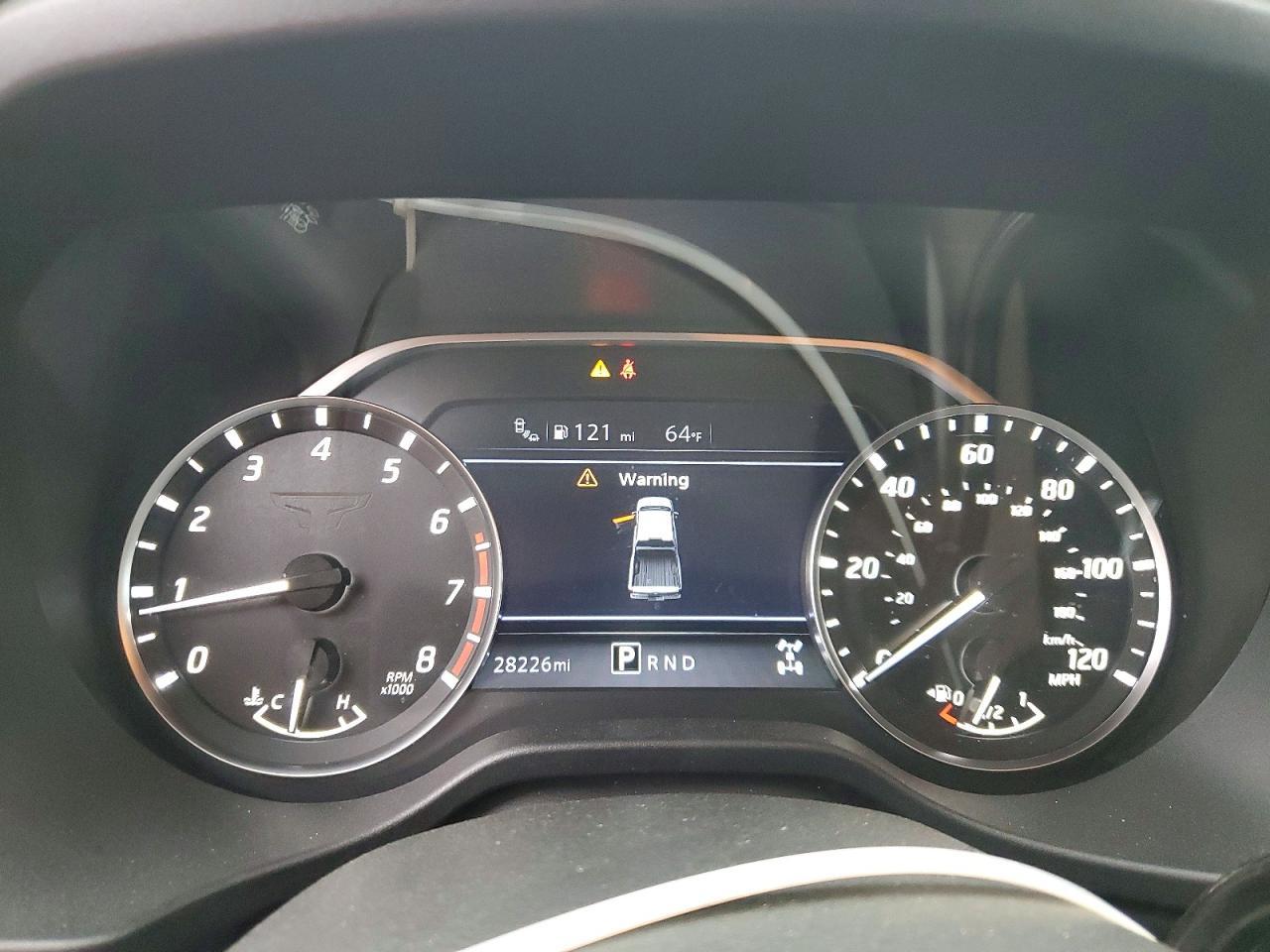 2024 Nissan Titan SV