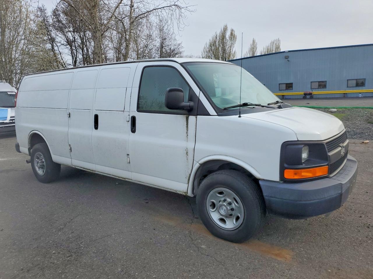 2015 Chevrolet Express 2500 Cargo EXT Delivery Van
