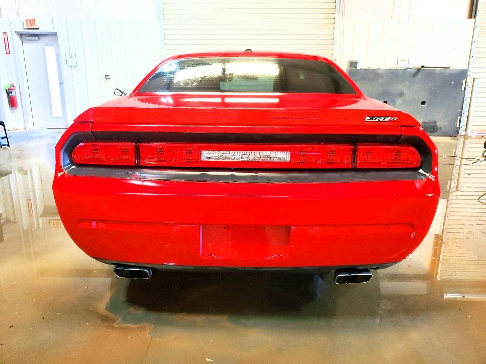 2014 Dodge Challenger Srt-8