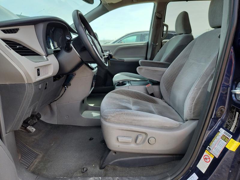 2018 Toyota Sienna le 8-passenger