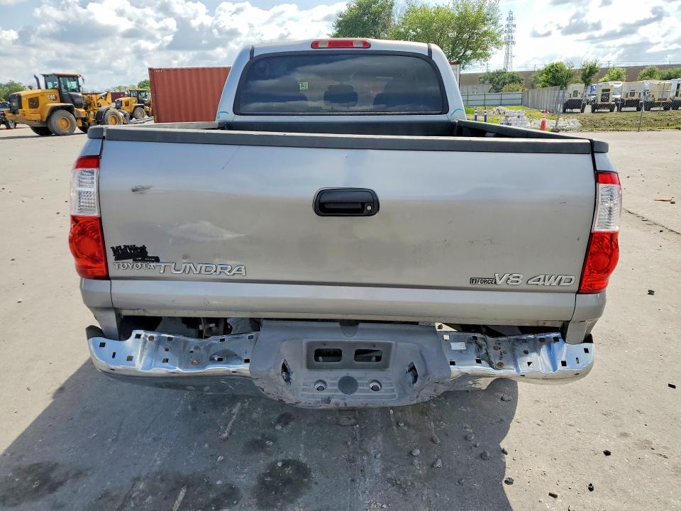 2004 Toyota Tundra SR5