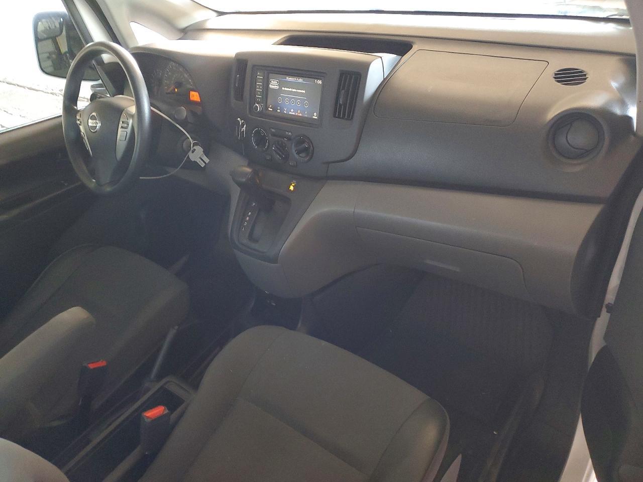2020 Nissan NV200 SV