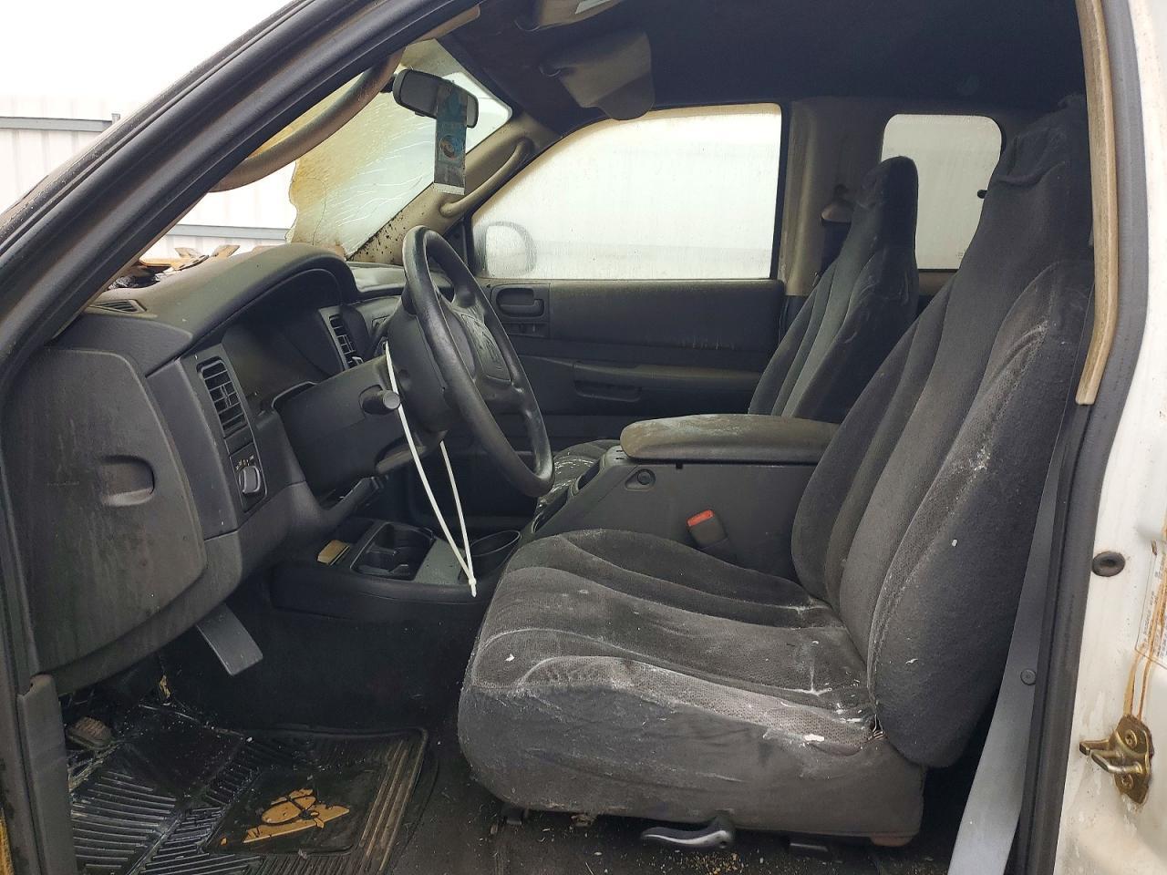 2003 Dodge Dakota sxt