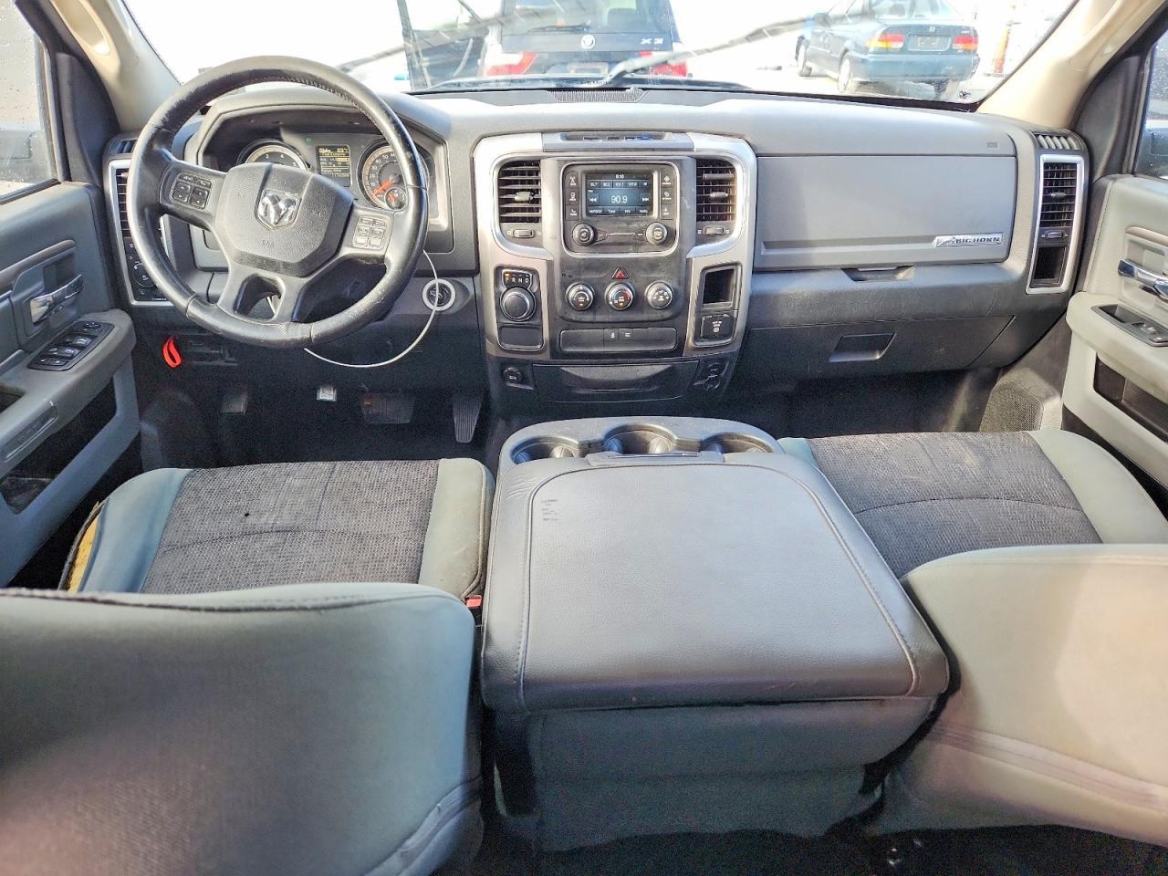 2016 Dodge RAM 1500 SLT