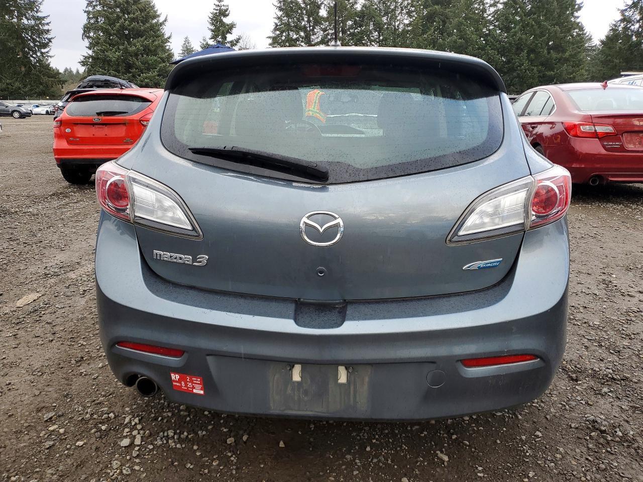 2012 Mazda 3 I