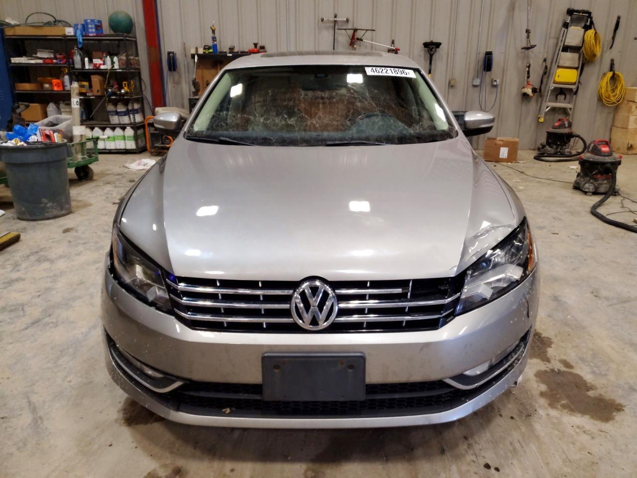 2013 Volkswagen Passat se