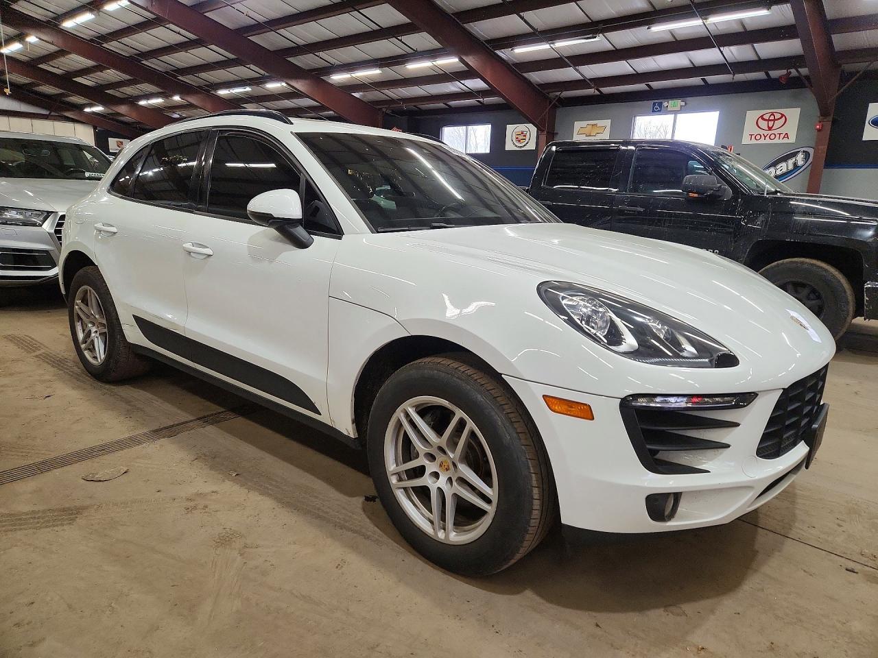 2017 Porsche Macan