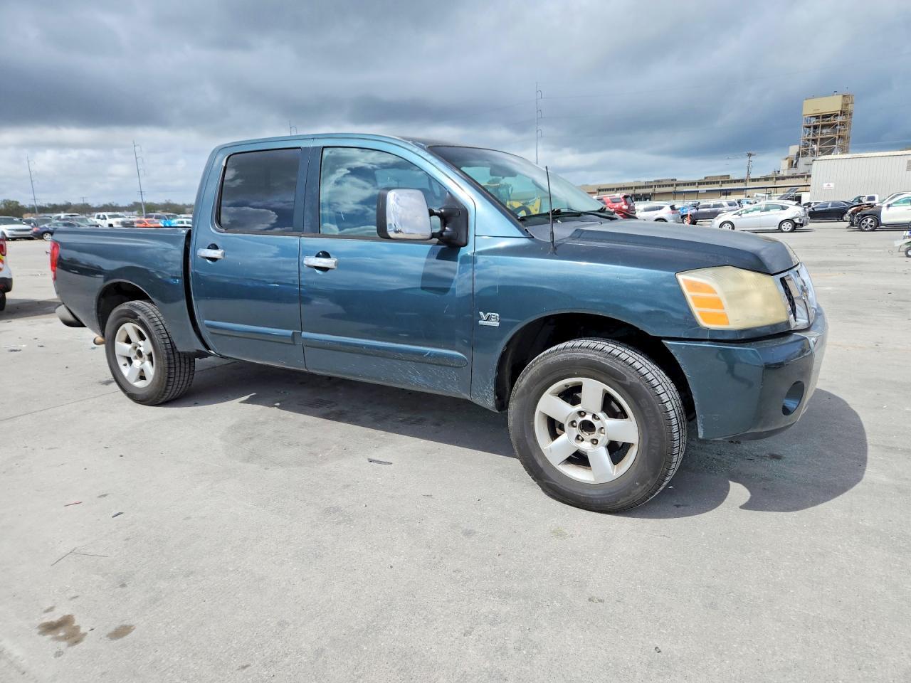 2004 Nissan Titan XE