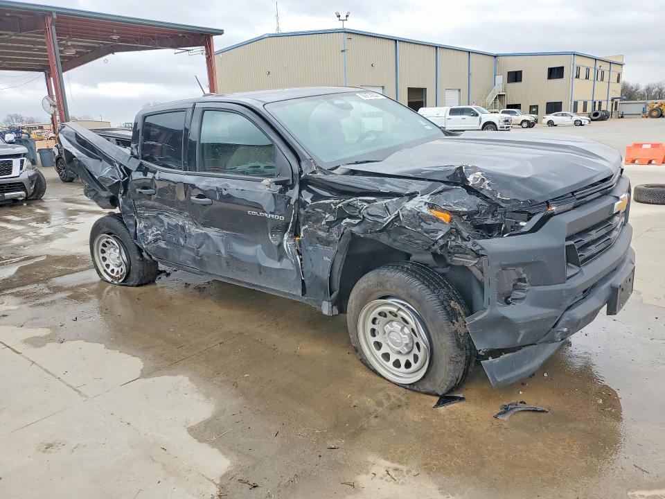 2024 Chev Colorado