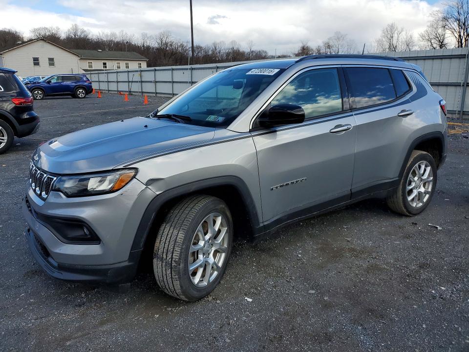 2023 Jeep Compass Latitude lux
