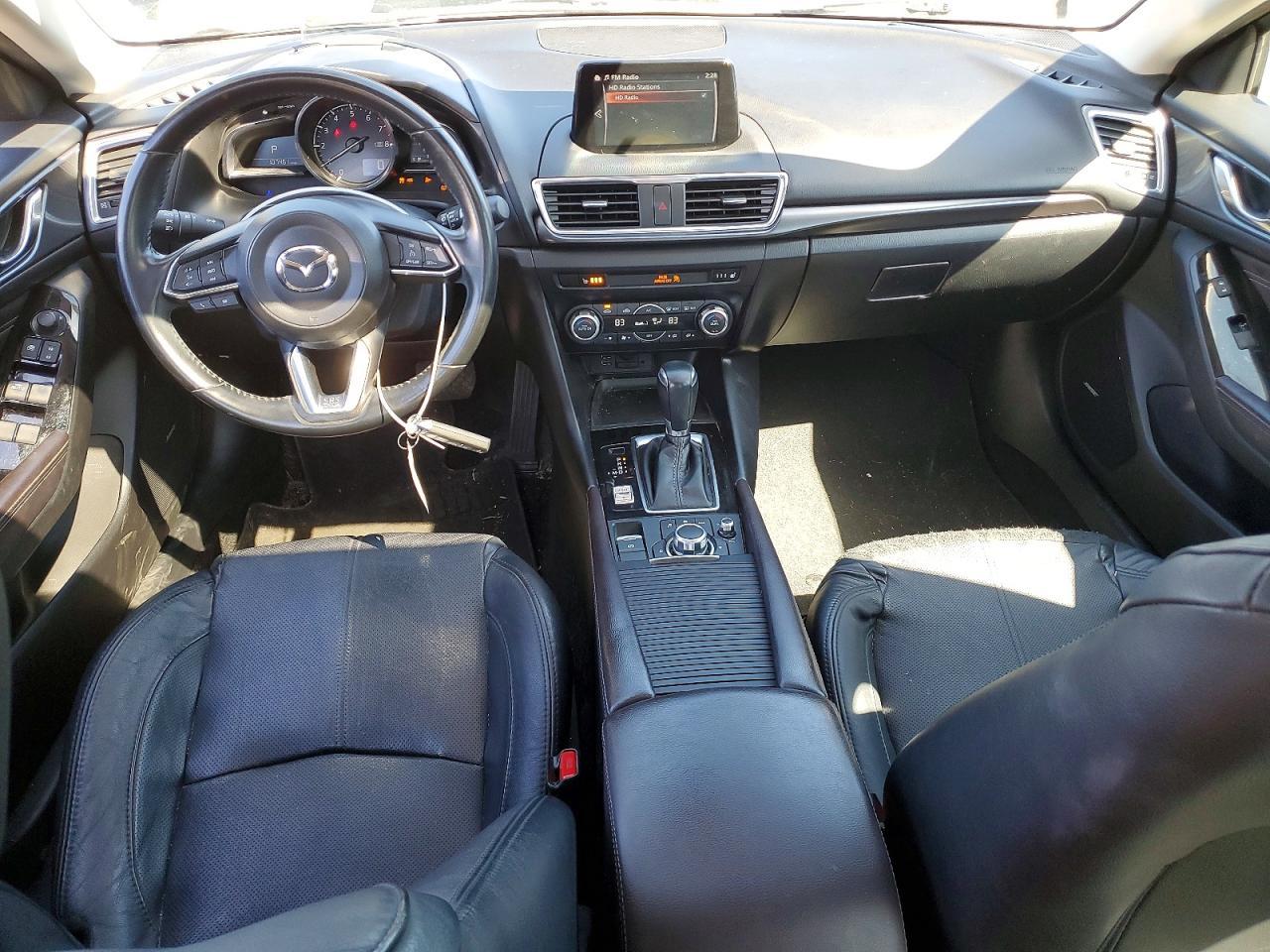 2018 Mazda 3 Grand Touring