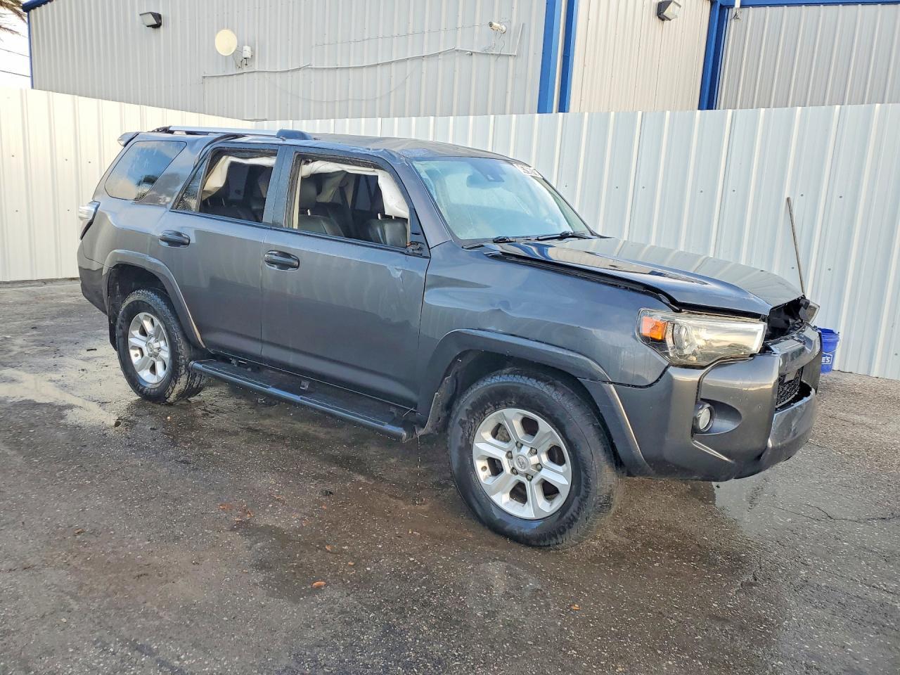 2020 Toyota 4runner SR5