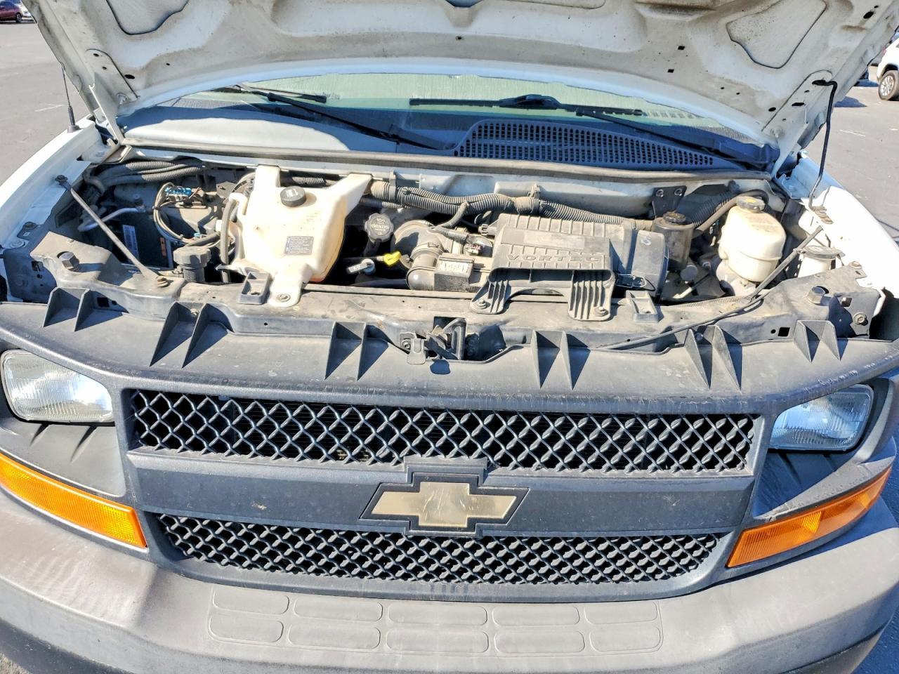 2015 Chev Rolet Express 2500 Cargo Utility / Service Van