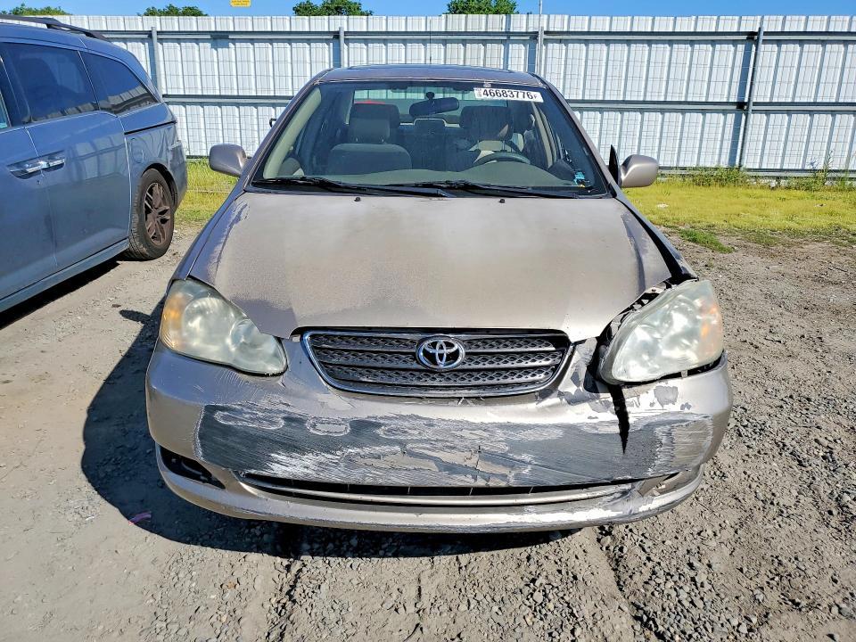 2005 Toyota Corolla le