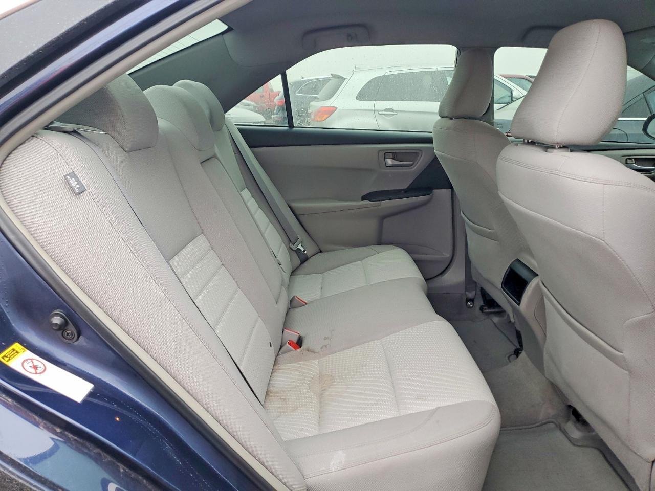 2015 Toyota Camry le