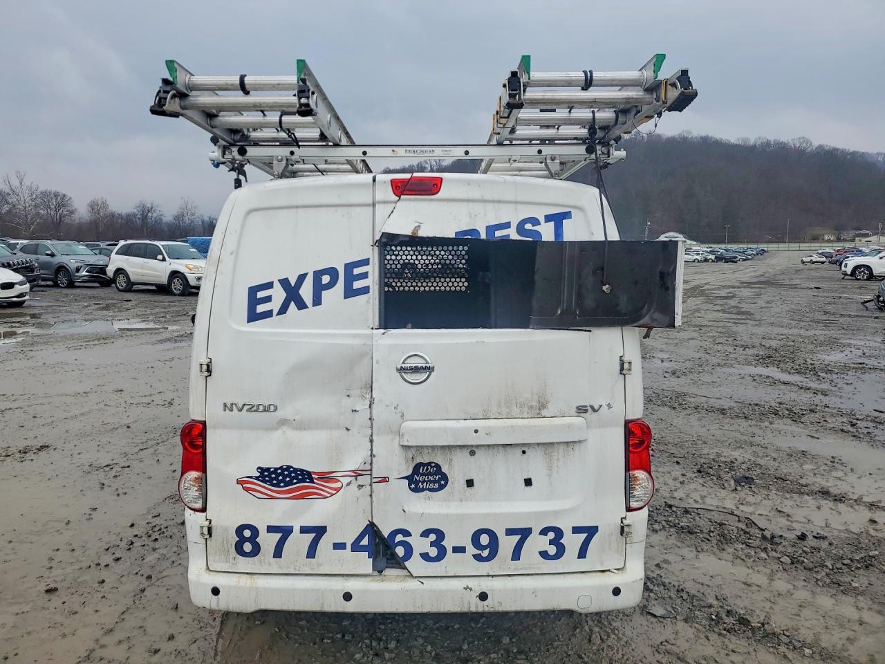 2021 Nissan NV200 SV