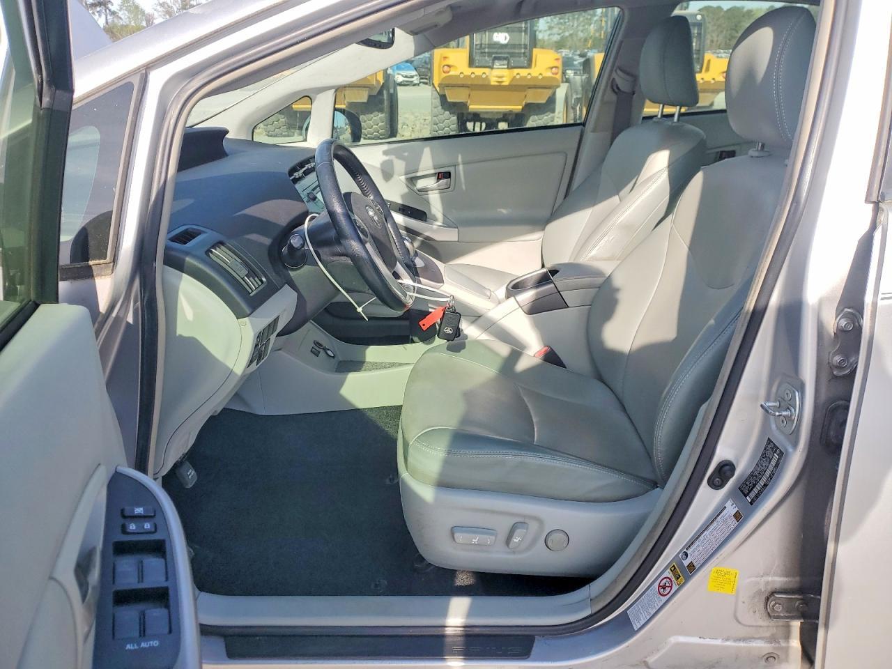 2014 Toyota Prius Four