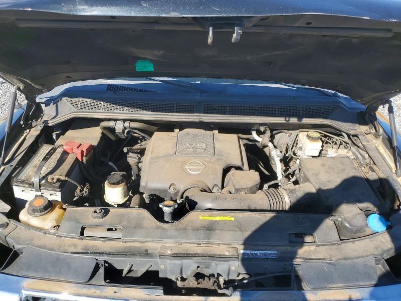 2011 Nissan Titan SV