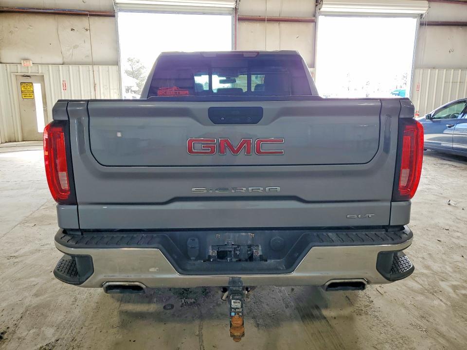 2020 GMC Sierra K1500 SLT