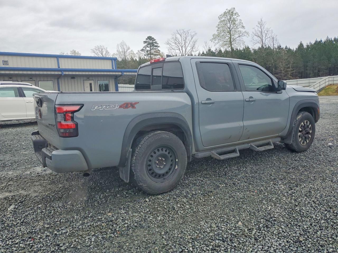 2022 Nissan Frontier PRO-4X