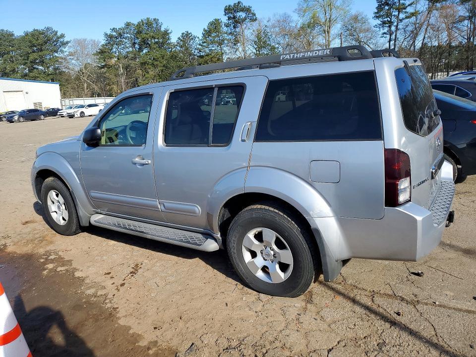 2006 Nissan Pathfinder s