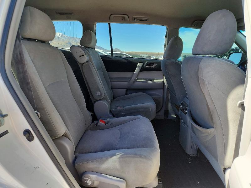 2011 Toyota Highlander Base