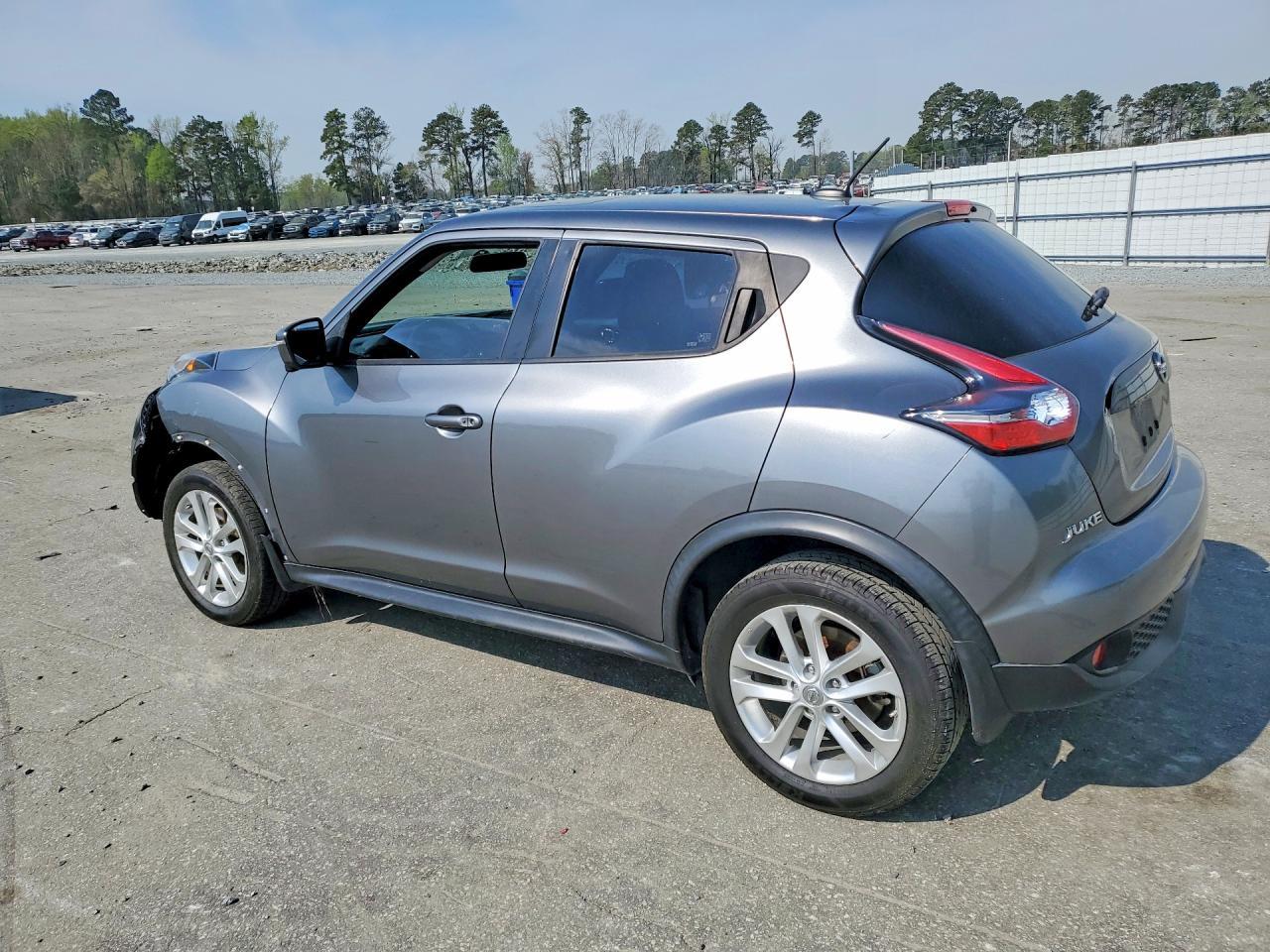 2016 Nissan Juke sv