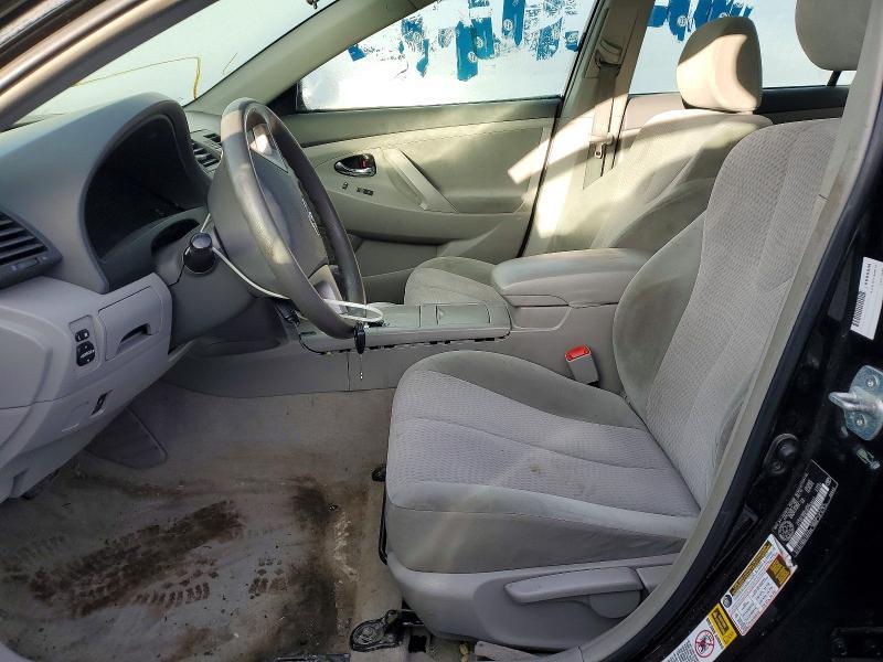 2011 Toyota Camry xle 4DR