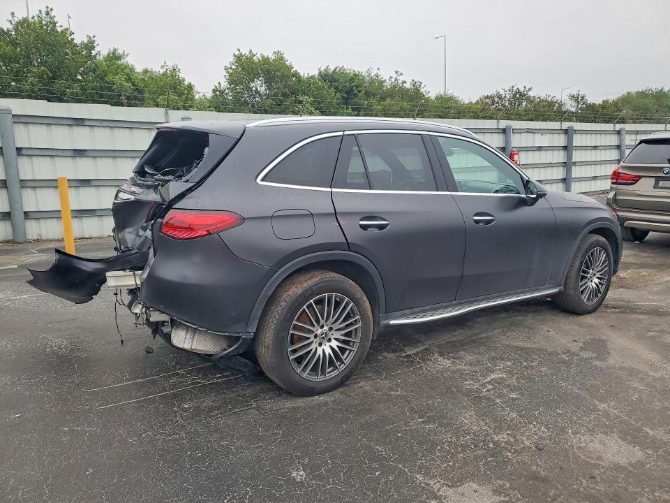 2024 Mercedes-Benz Glc 300