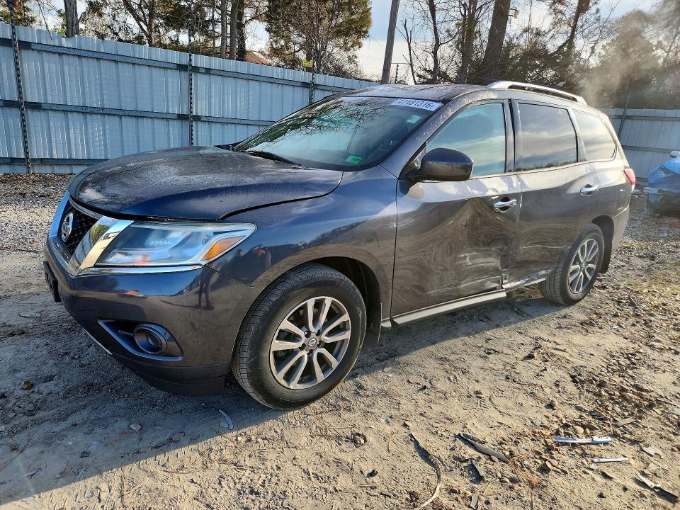 2014 Nissan Pathfinder sv