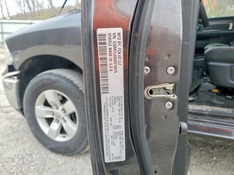 2022 Dodge Ram 1500 Classic slt