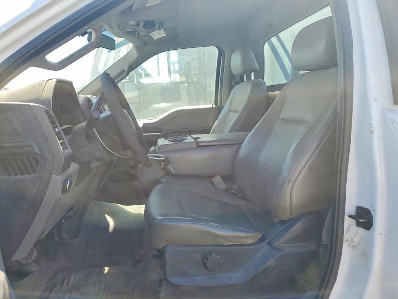 2017 Ford F350 Super Duty Flatbed Truck