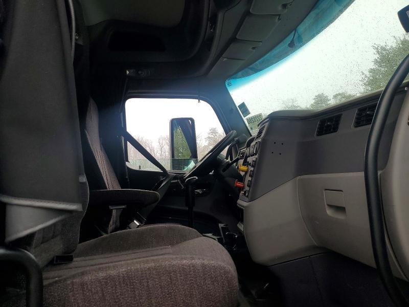 2017 Peterbilt 579