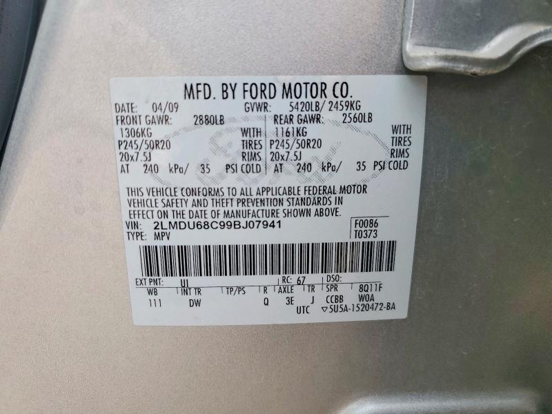 2009 Lincoln Townhouse MKX