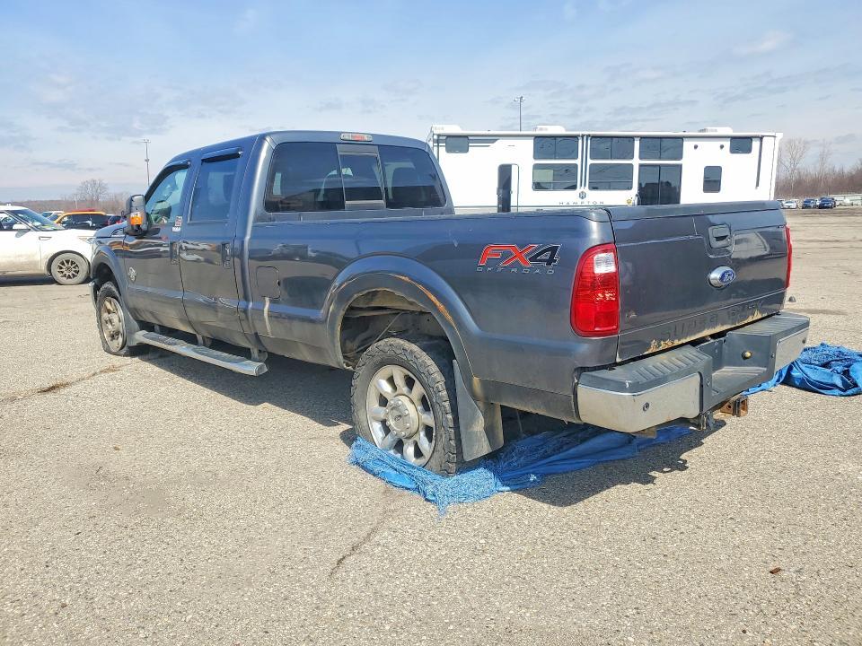 2015 Ford F350 Lariat SRW 4WD 6.7L V8 Tdsl Crew