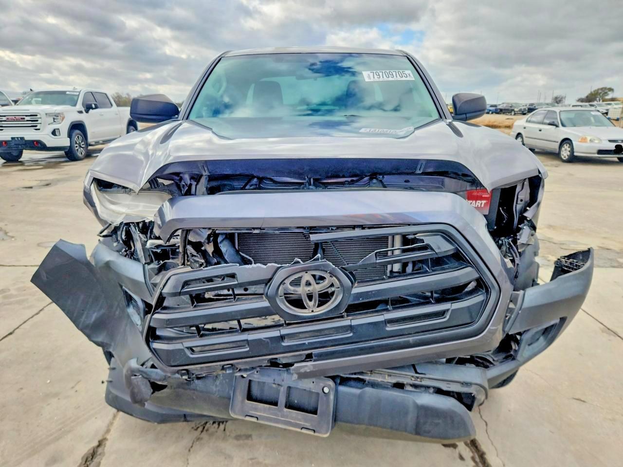2017 Toyota Tacoma SR