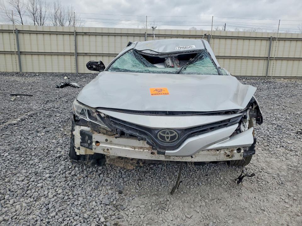 2018 Toyota Camry le