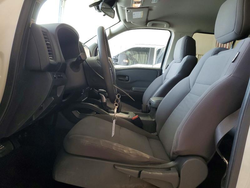 2022 Nissan Frontier S