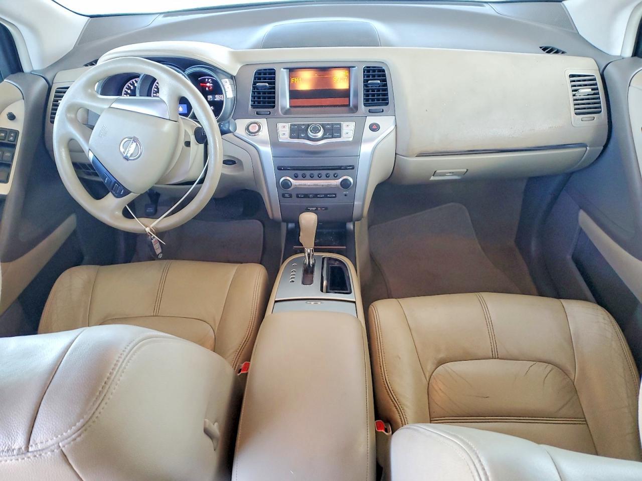 2011 Nissan Murano s