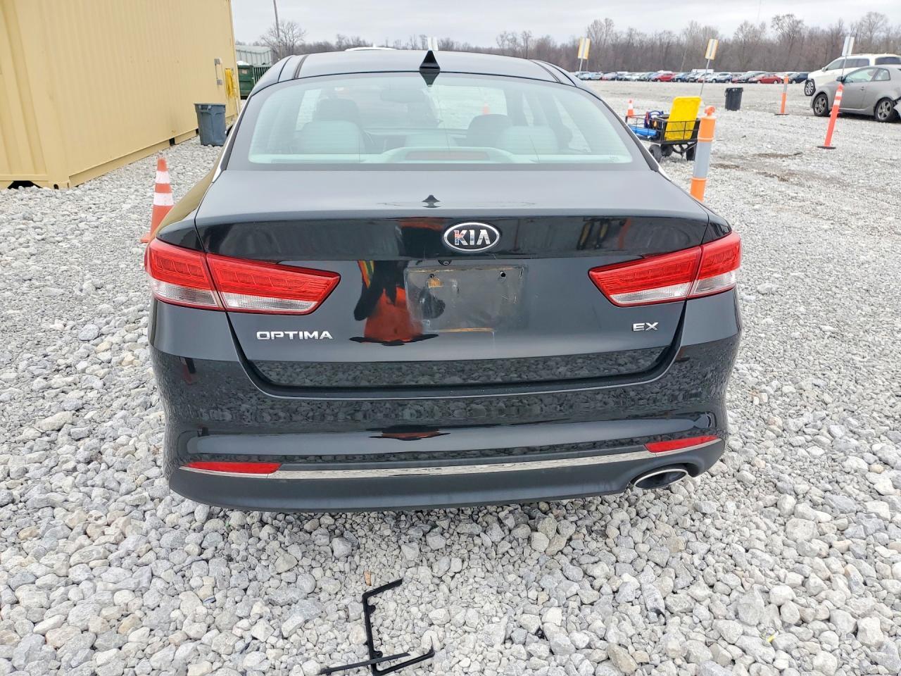 2016 KIA Optima ex