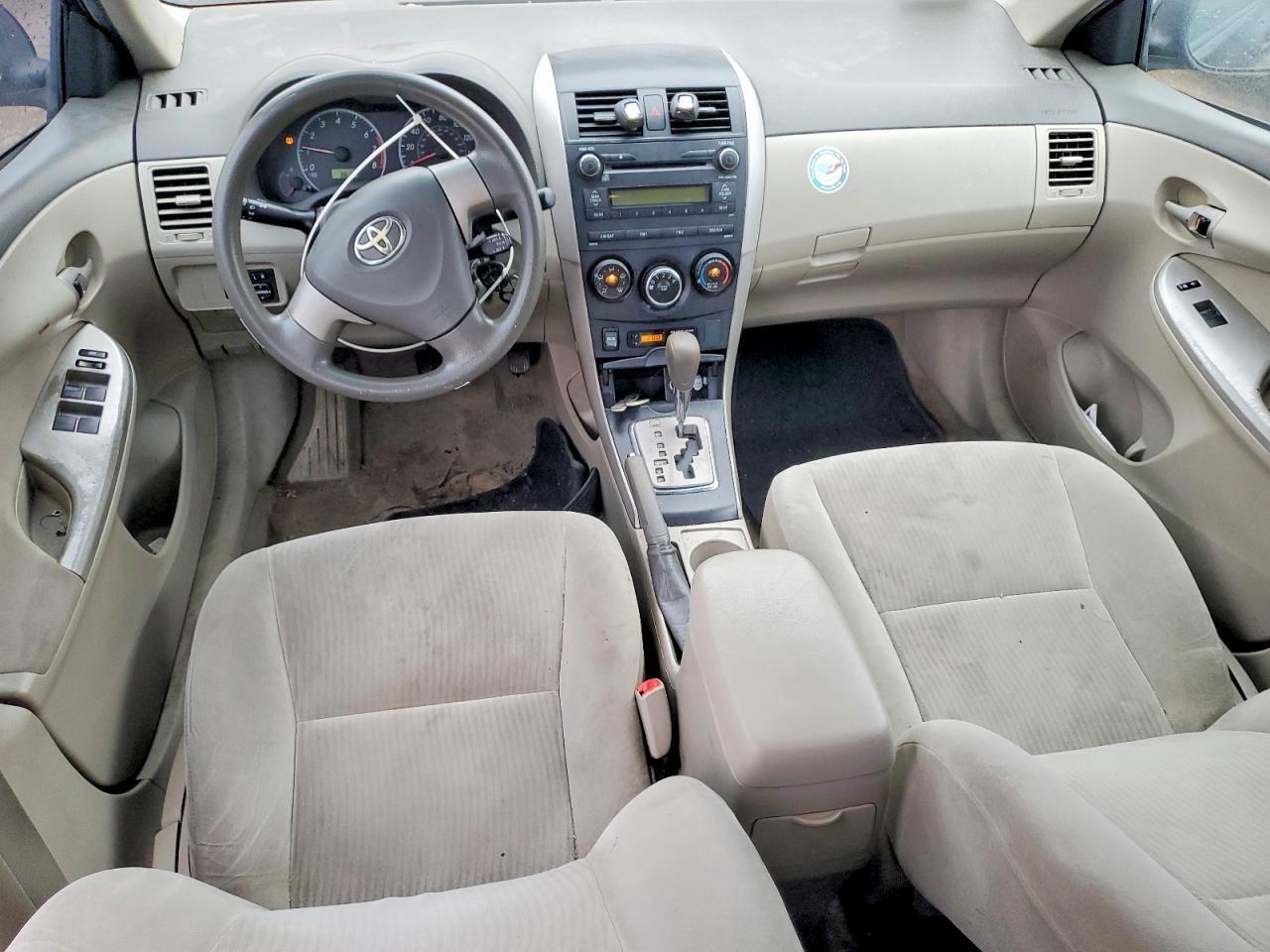 2010 Toyota Corolla le