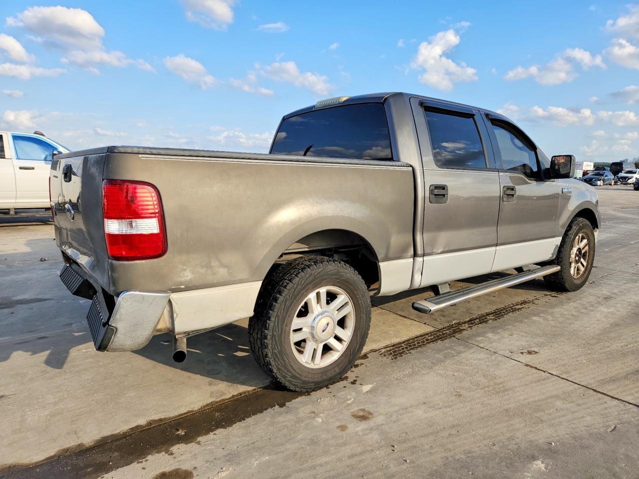 2005 Ford F150 Supercrew