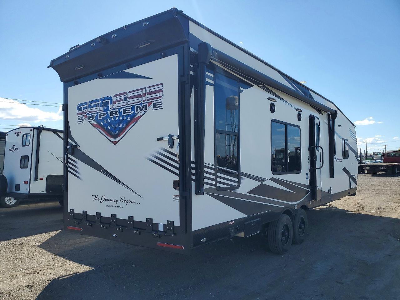 2022 Genesis Camper