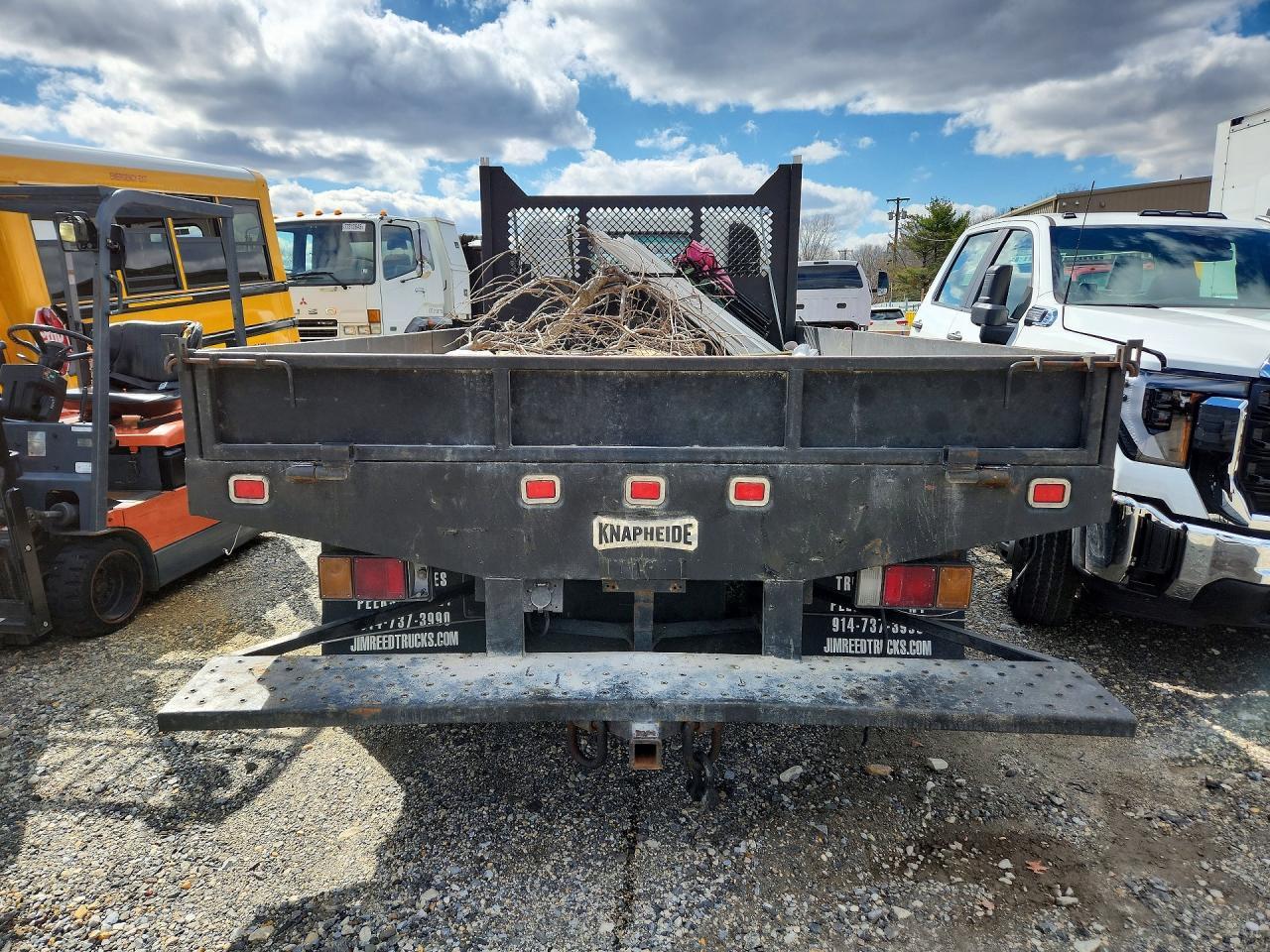 2011 Isuzu NPR