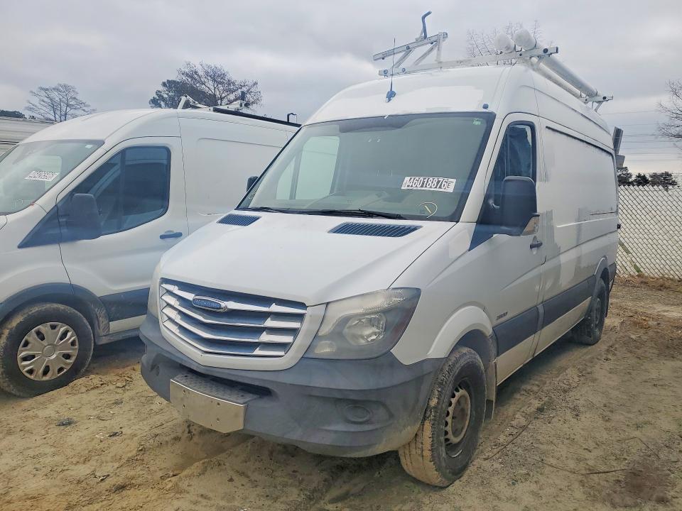 2014 Freightliner Sprinter 2500 Utility / Service van
