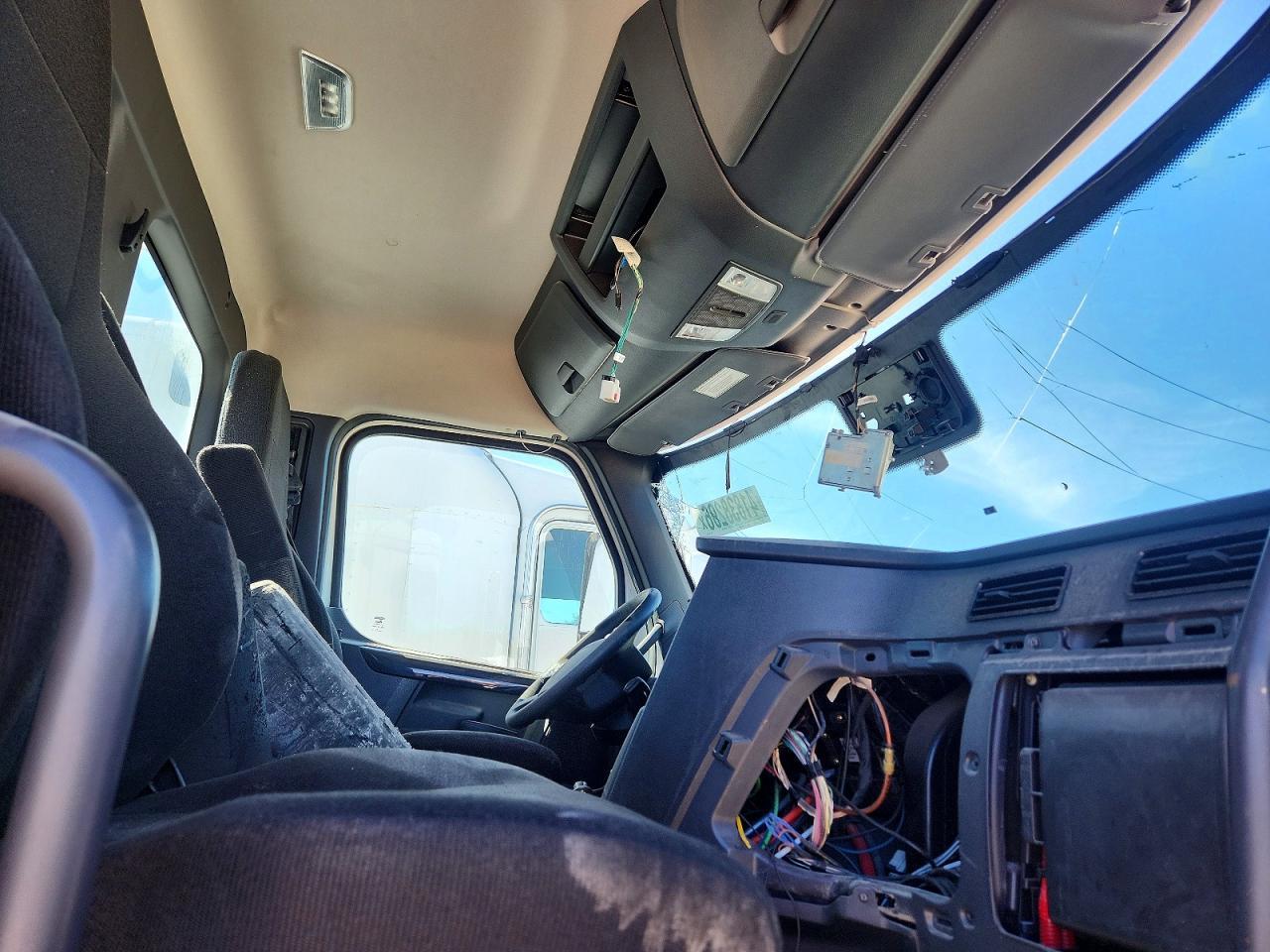 2024 Freigliner Cascadia 116