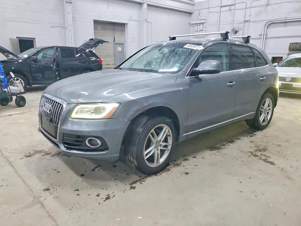 2016 Audi Q5 Premium Plus