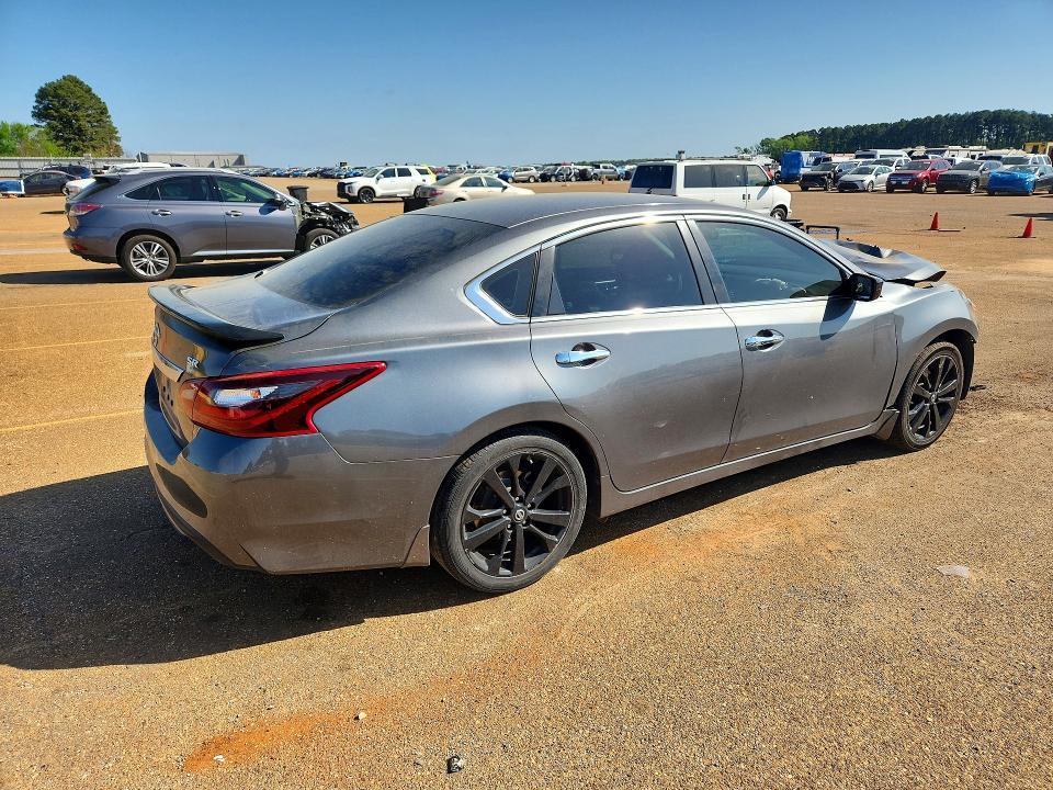 2017 Nissan Altima 2.5 sr