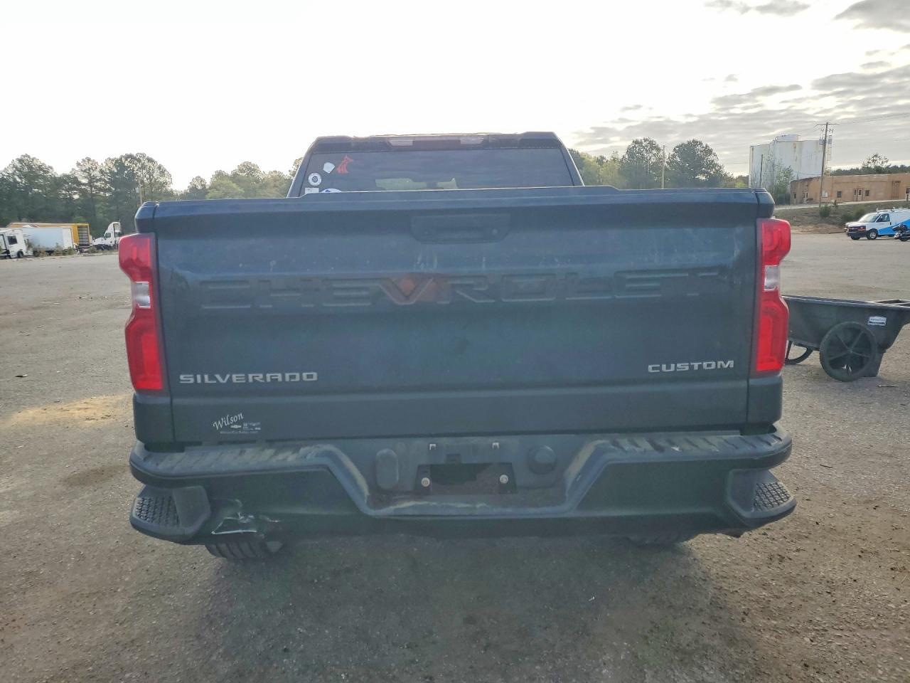 2019 Chevrolet Silverado K1500 Custom